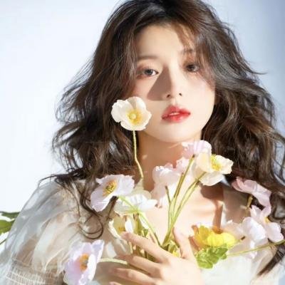 刚分手，激活模拟人生系统